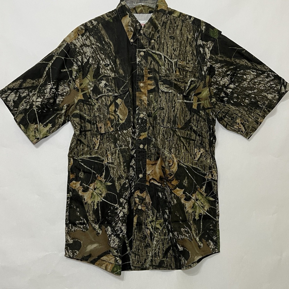 World Wide Sportsman Men's Camo Outdoor Short Sleeve Button Collar Shirt Large